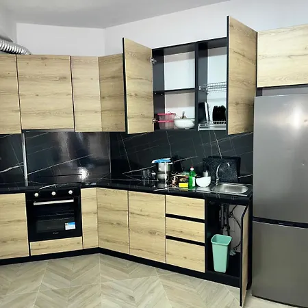 Mali I Robit Appartement